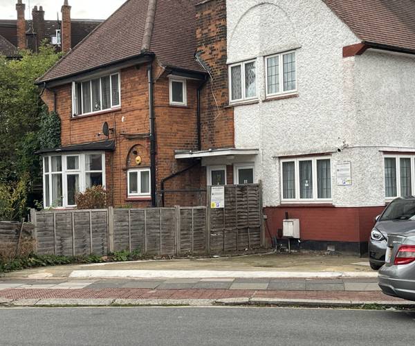 Golders Green Crescent, NW11