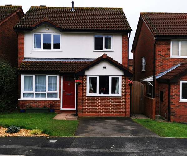 Watch Elm Close, BS32