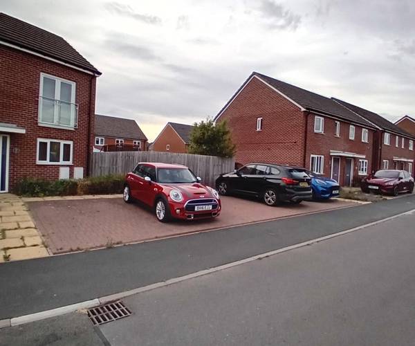 Parking on Frank Soo Street, ST4