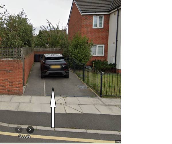 Parking on Oregon Close, L20