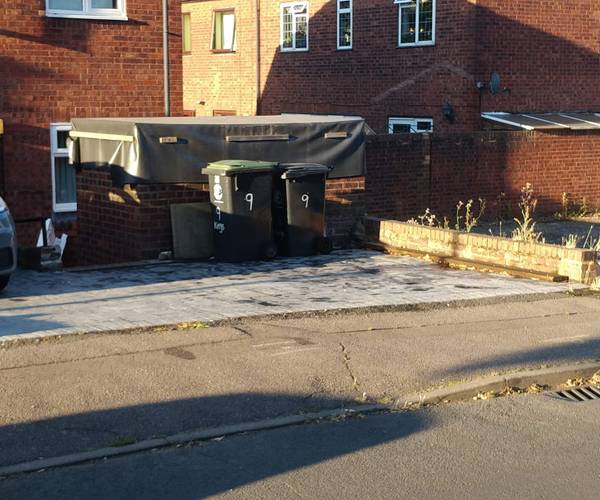 Kingsley Road, IG10
