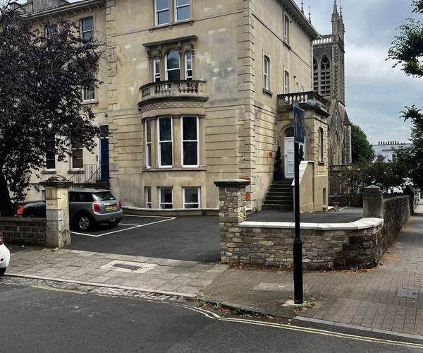 Parking on Oakland Road, BS6