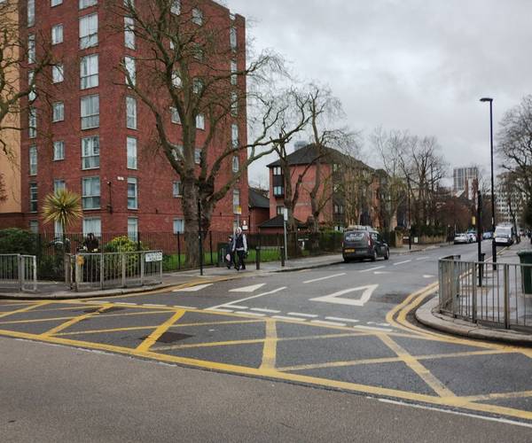 Parking on Tavistock Road, CR0