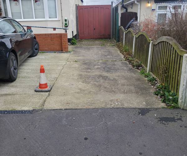 Thorndon Avenue, CM13