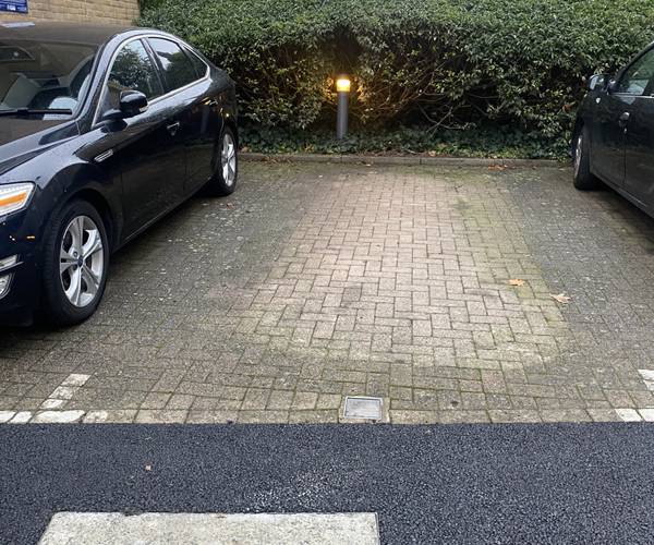 Parking on Highwood Close, SE22