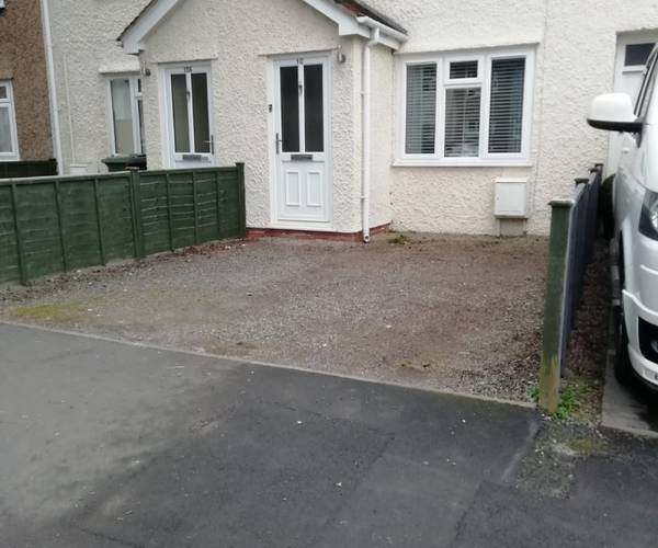 Parking on St. Guthlac Street, HR1
