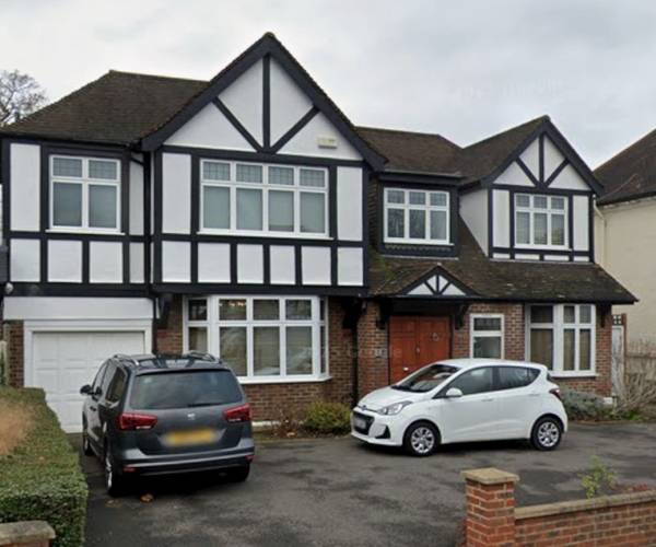 Parking on Penshurst Gardens, HA8