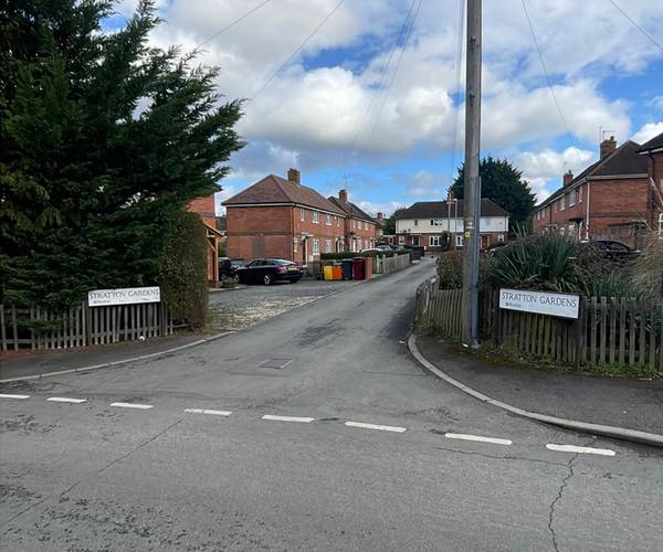 Stratton Gardens, RG2