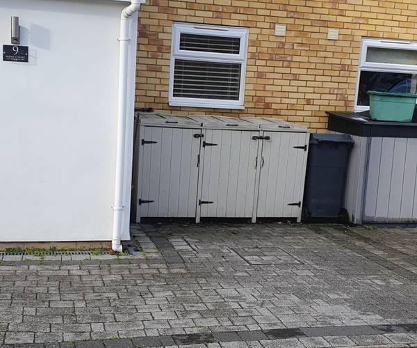 Parking on Mews Court, CM2