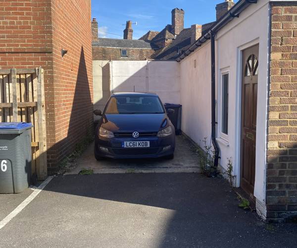 Parking on Wye Lane, SN8