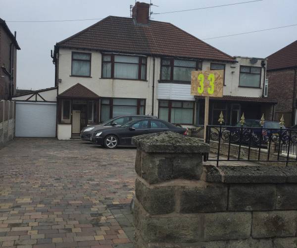 Parking on Breckside Park, L6
