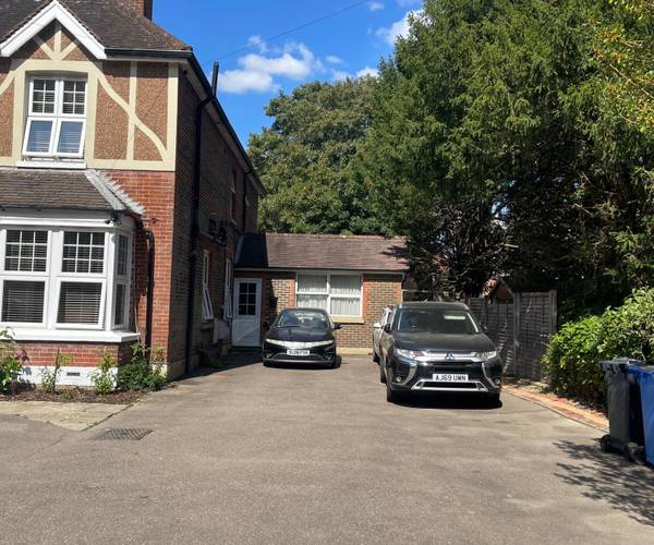 Parking on Massetts Road, RH6