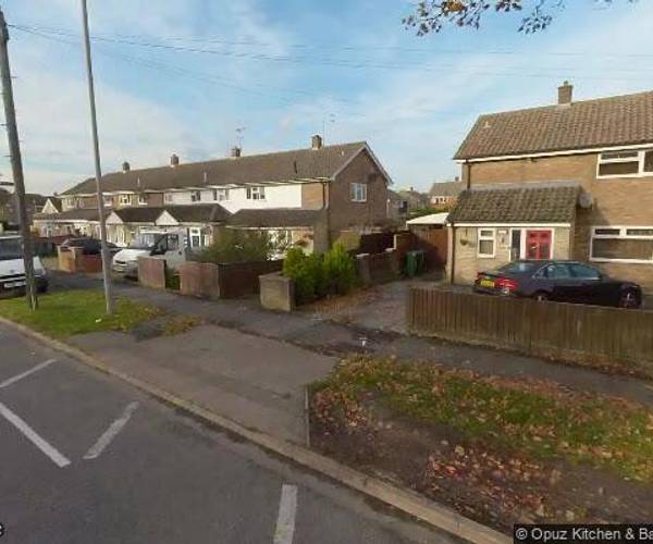 Parking on Elmhurst Road, HP20
