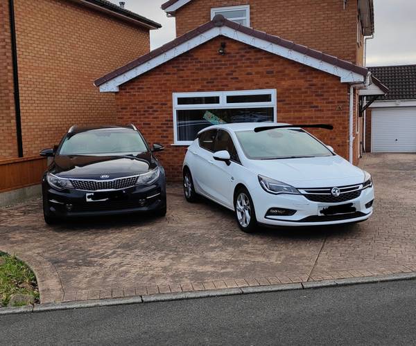 Parking on Schofield Gardens, WN7
