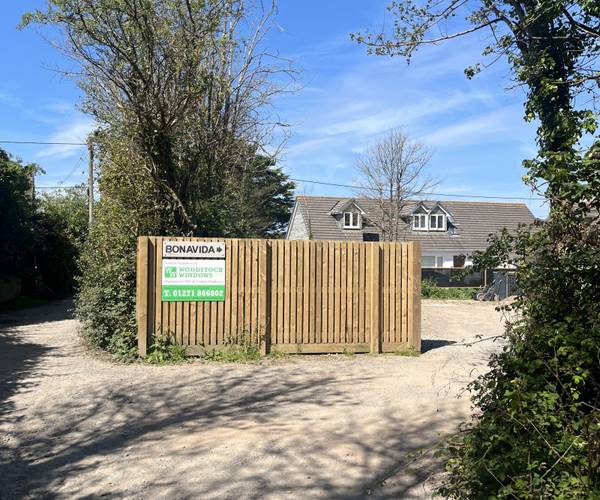 Sandy Lane, EX33