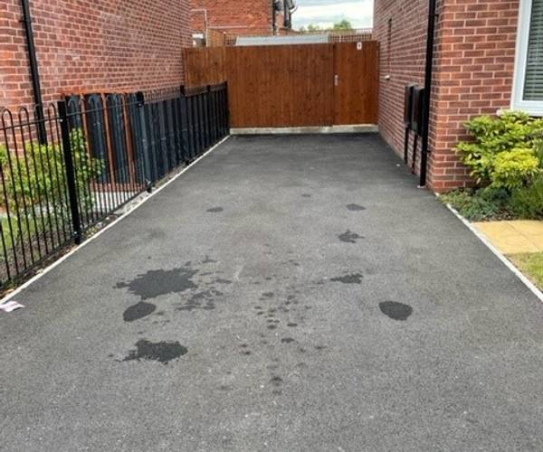 Hammond Drive, L24