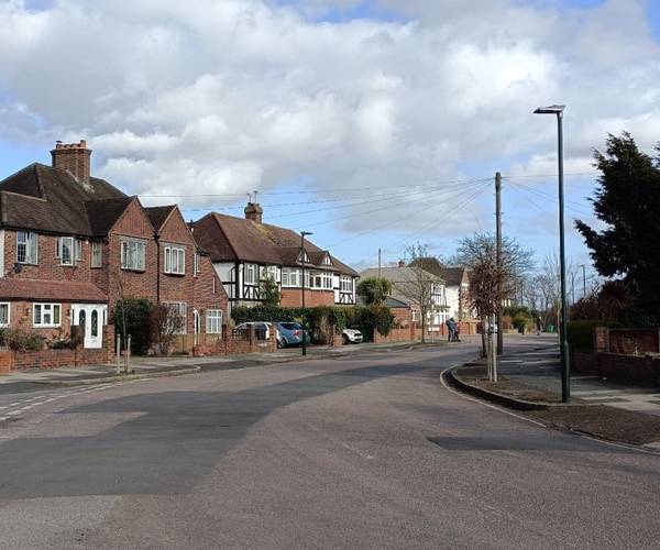 Redway Drive, TW2