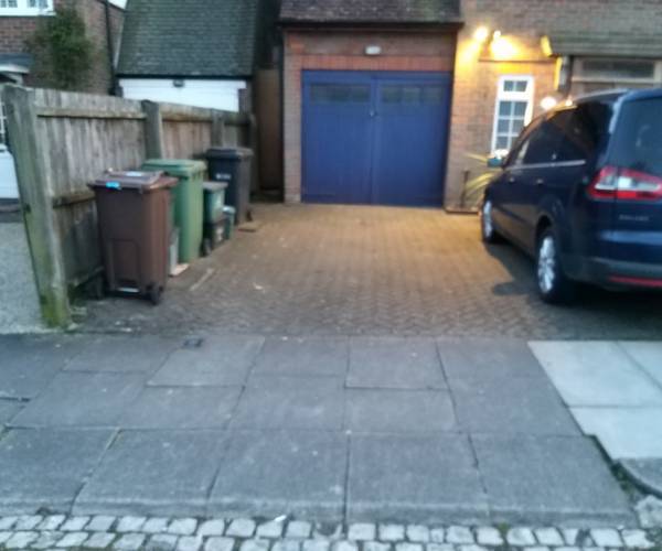 Parking on Marlborough Gate, AL1