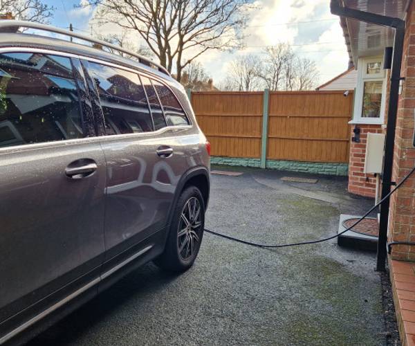 Parking on Quinton Lane, B32