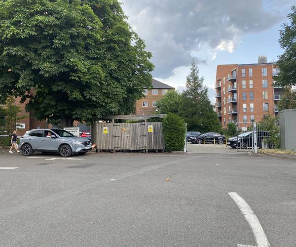 Parking on High Street, UB7
