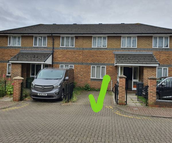 Parking on Bramley Crescent, SW8 (RIGHT)