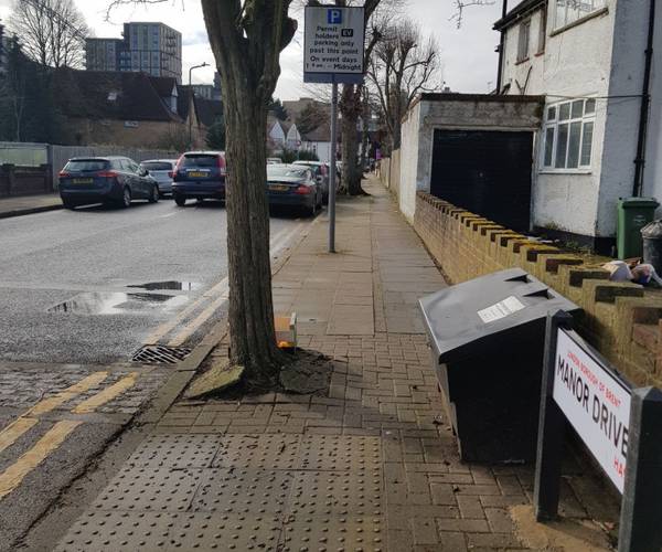 Parking on Manor Drive, HA9