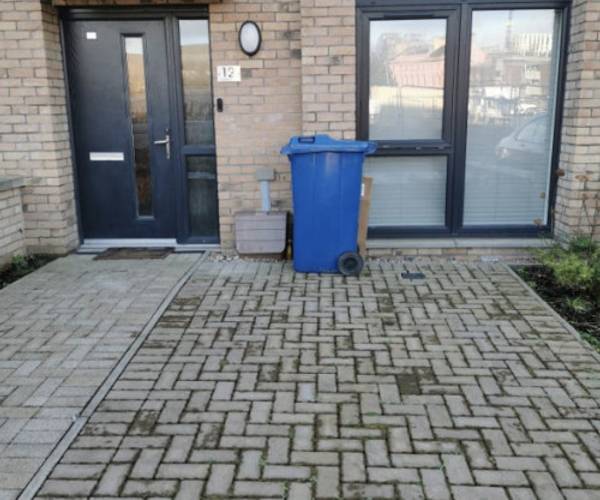 Parking on Norfolk Court, G5