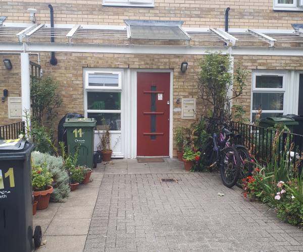 Parking on Canterbury Crescent, SW9