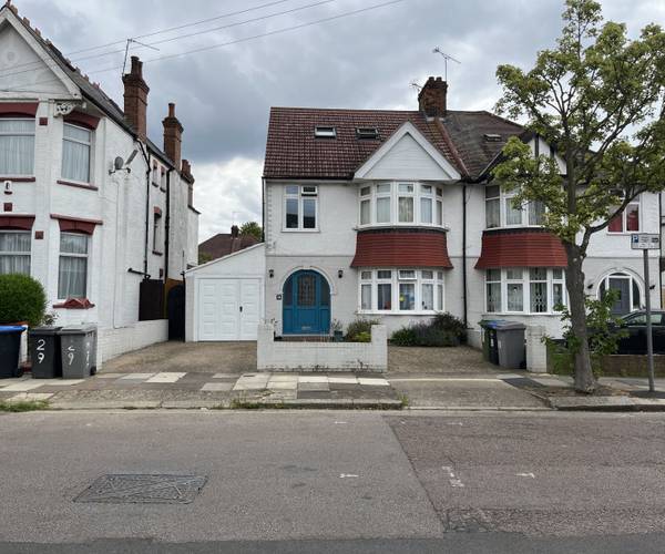 Sneyd Road, NW2