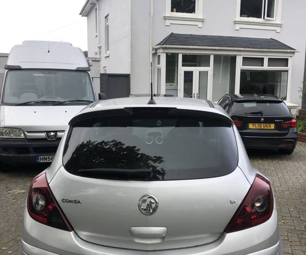 Parking on Alma Road, PL3