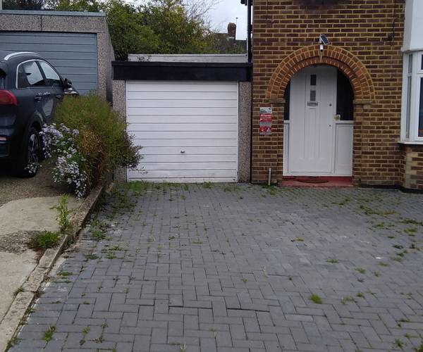 Parking on Beverley Gardens, HA9