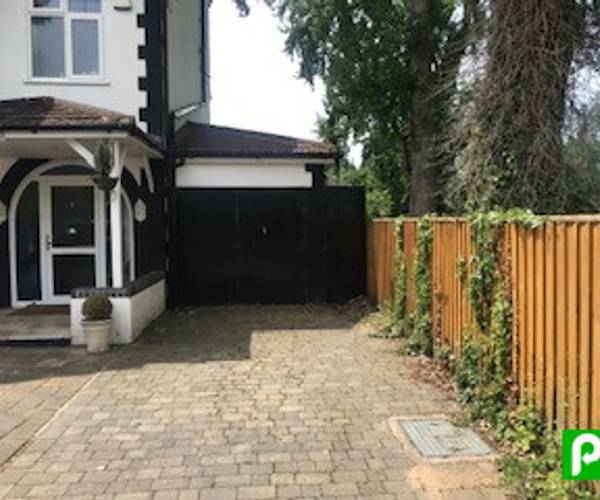 Parking on Staunton Road, OX3