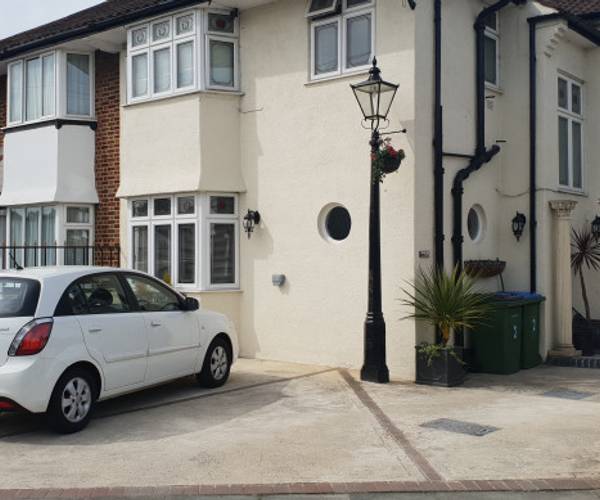 Parking on The Heights, SE7