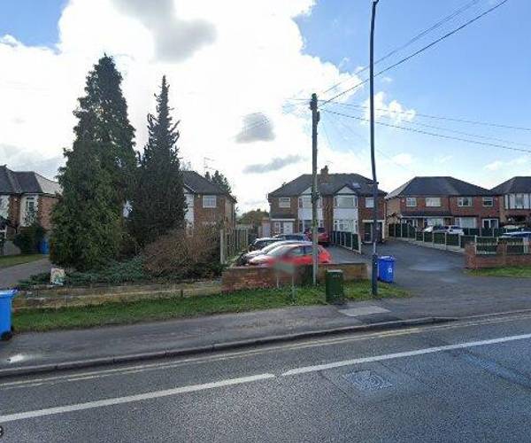 Parking on Uttoxeter Road, DE3