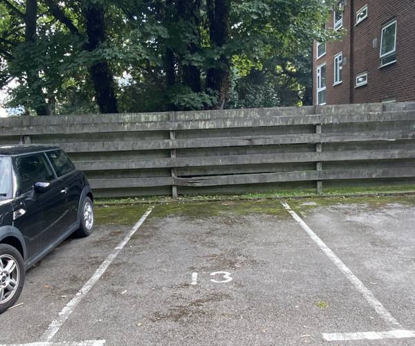 Parking on Aurum Close, RH6