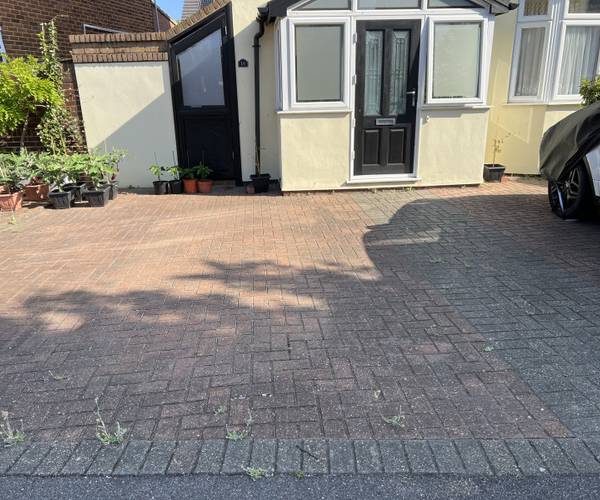 Southdown Crescent, IG2