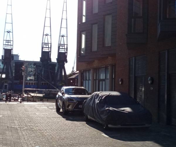 Parking on Turnberry Quay, E14
