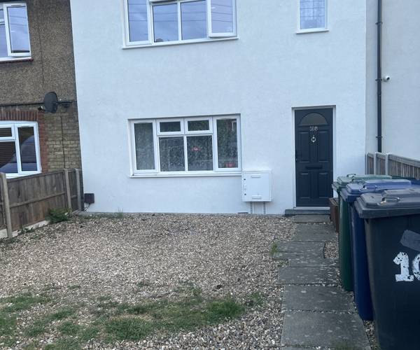 Clitterhouse Crescent, NW2