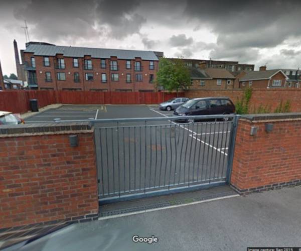 Parking on Drinkstone Road, LE5