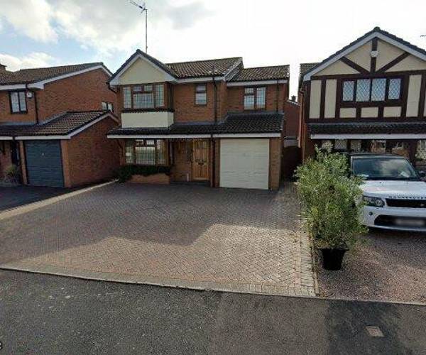Parking on Golden Hind Drive, DY13