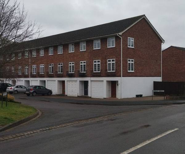 Langley Walk, GU22