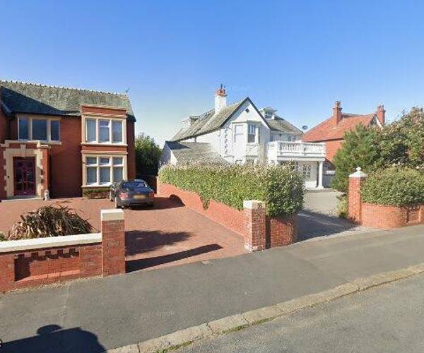 Parking on Fairhaven Road, FY8