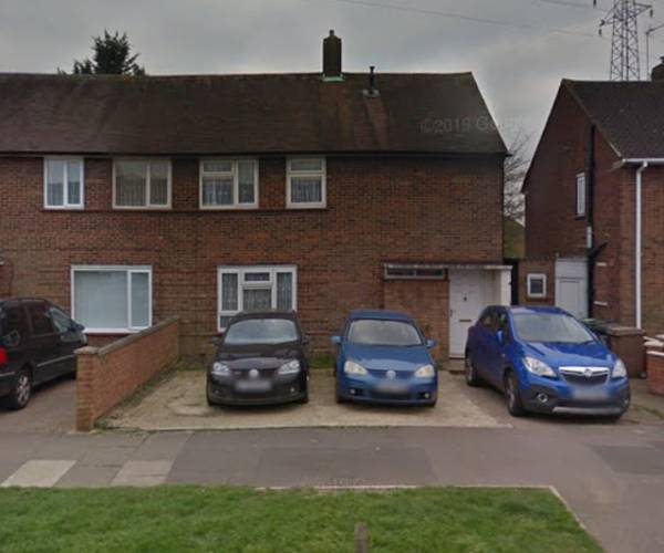 Parking on Whipperley Way, LU1
