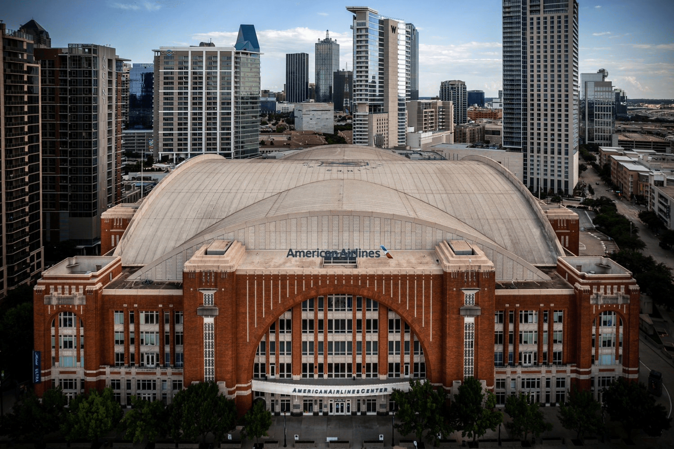 JustPark Expands Long-Standing Partnership with American Airlines Center