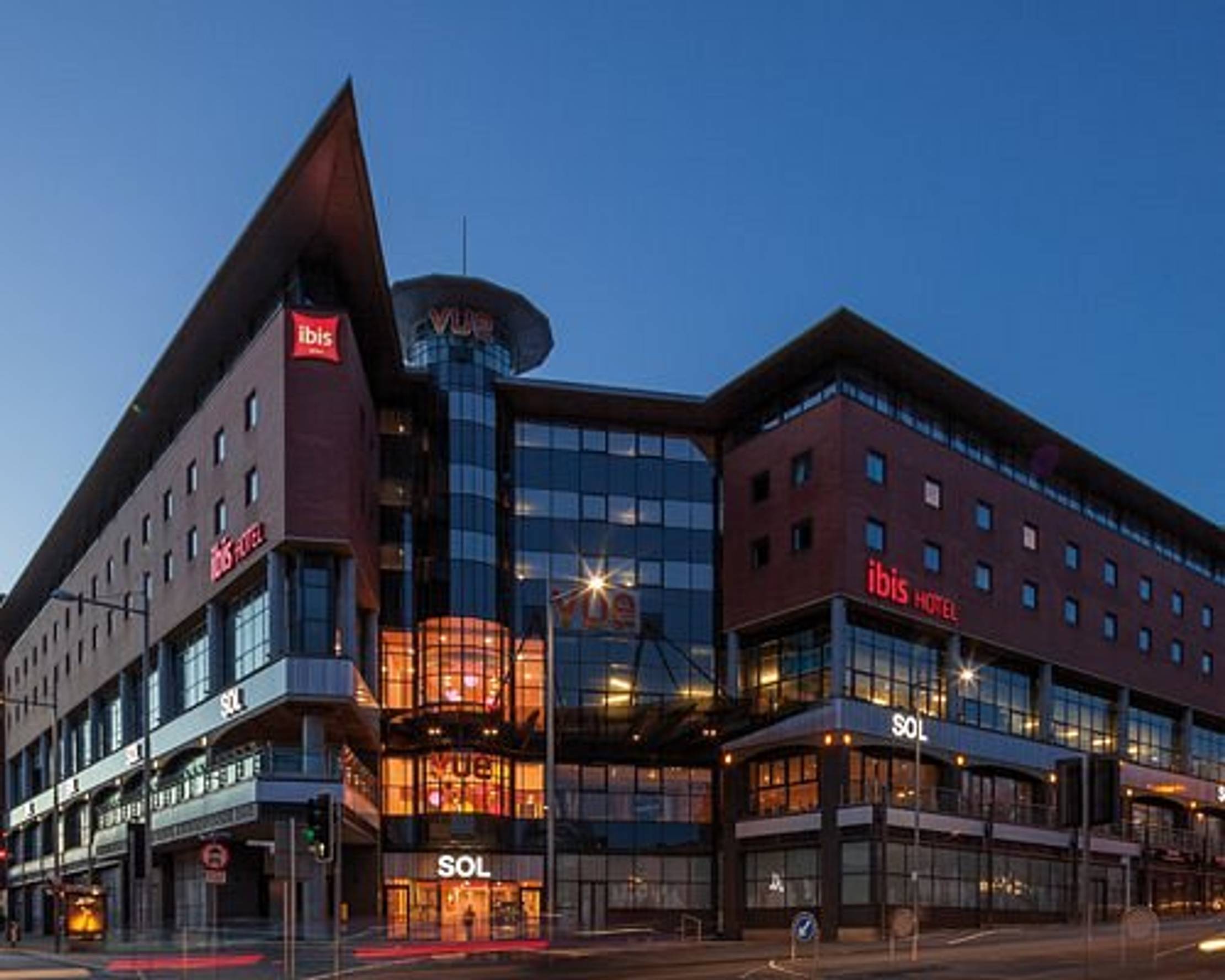 Sol Shopping Centre Case Study
Location:
