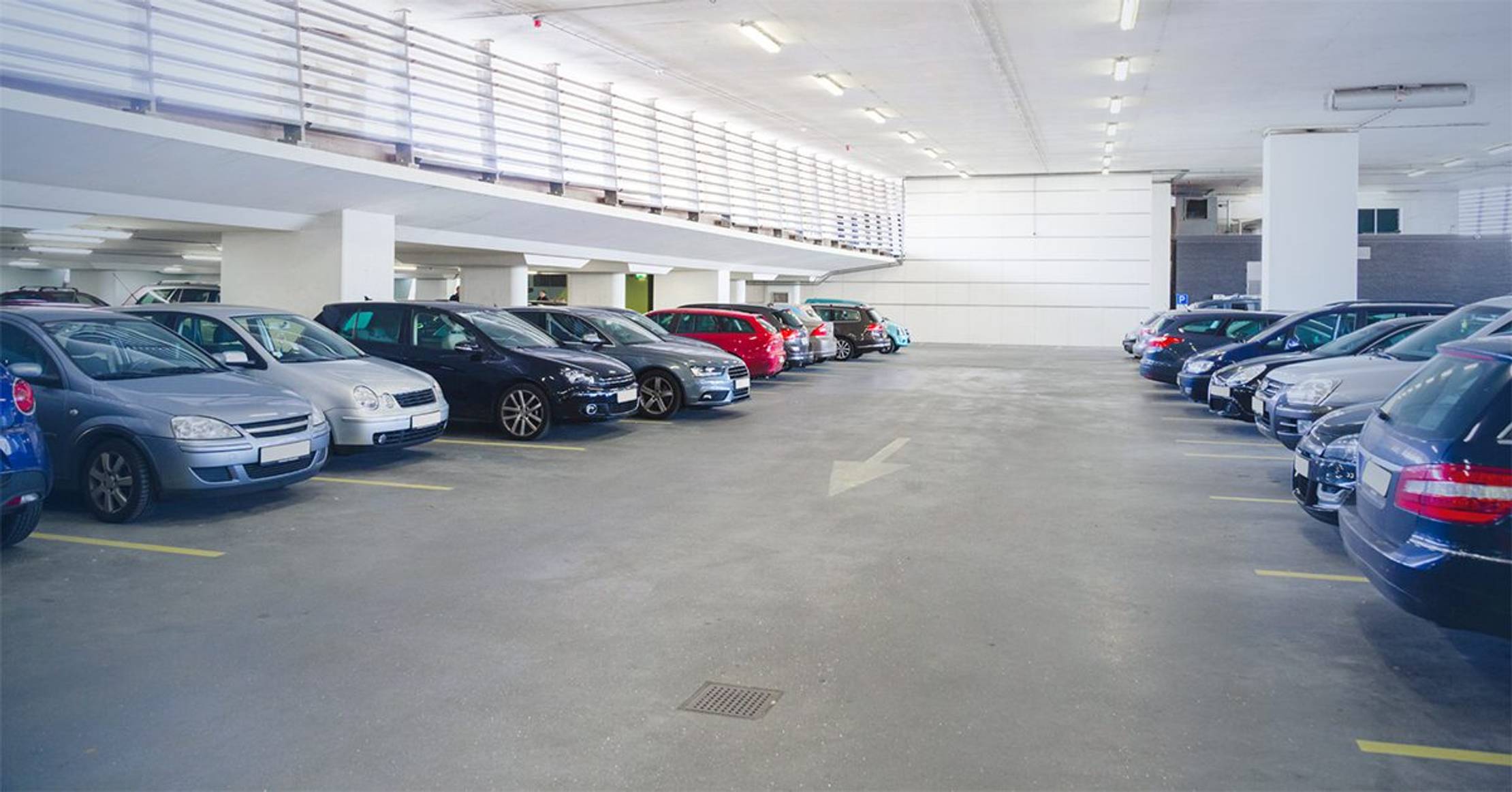 How Does a Smart Parking System Work? A Deep Dive