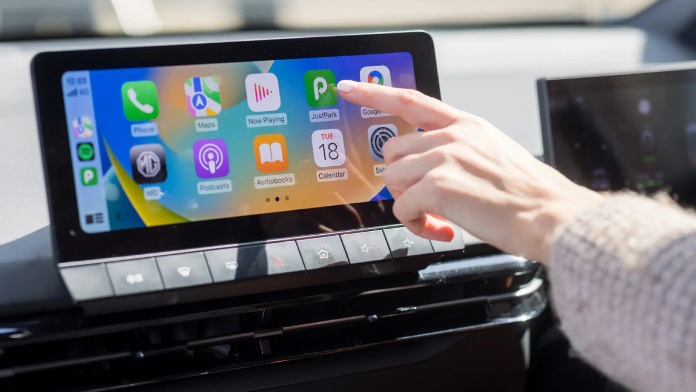 JustPark launches new CarPlay technology