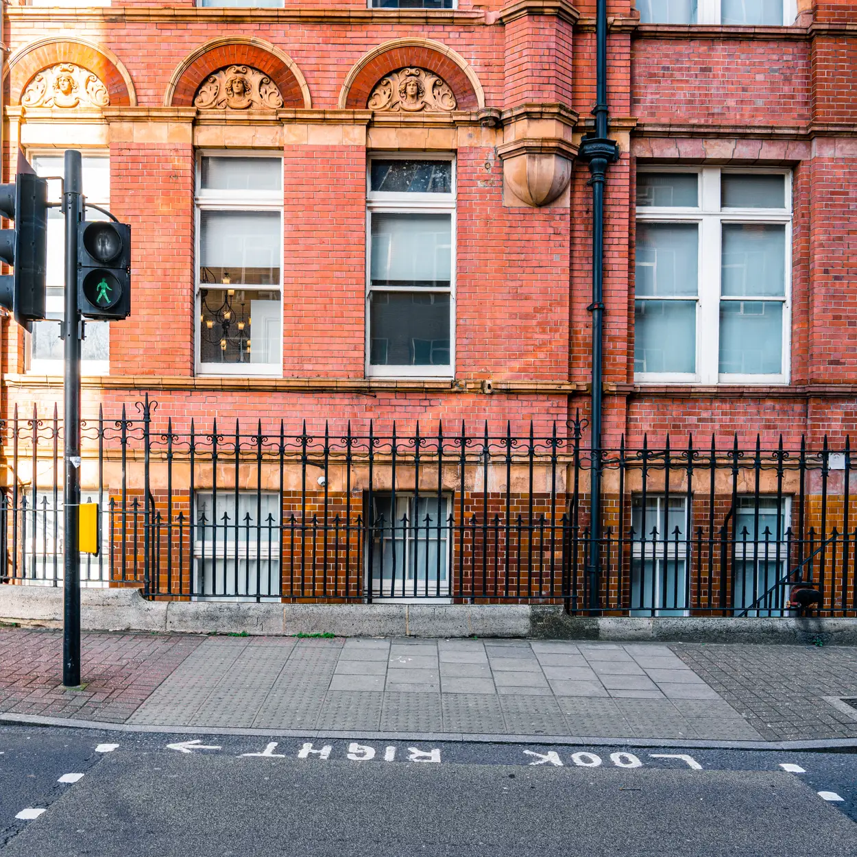 South Kensington Parking Book from 22.60 per day