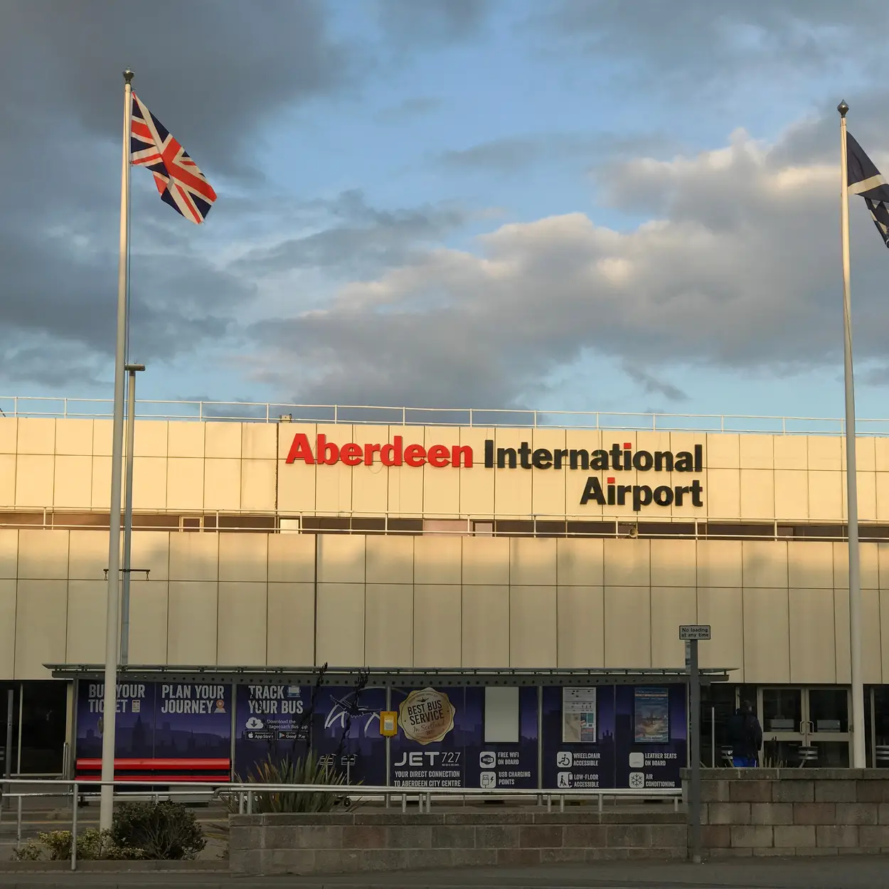 Aberdeen Airport Parking from £3.40 per day